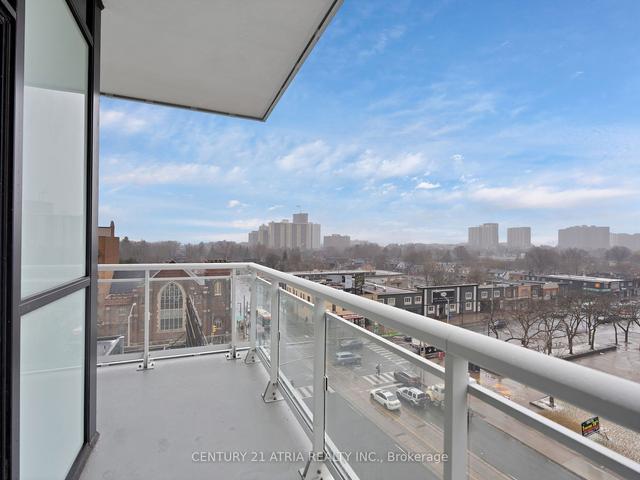 605 - 286 Main St, Condo with 1 bedrooms, 1 bathrooms and 1 parking in Toronto ON | Image 2