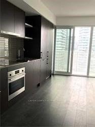 3408 - 100 Harbour St, Condo with 0 bedrooms, 1 bathrooms and 0 parking in Toronto ON | Image 2