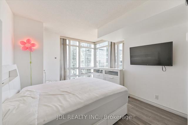 2903 - 397 Front St W, Condo with 2 bedrooms, 2 bathrooms and 1 parking in Toronto ON | Image 22