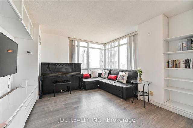 2903 - 397 Front St W, Condo with 2 bedrooms, 2 bathrooms and 1 parking in Toronto ON | Image 5